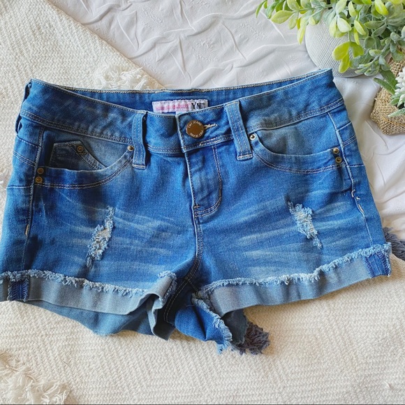 YMI Pants - Mid-Rise Distressed Shorts